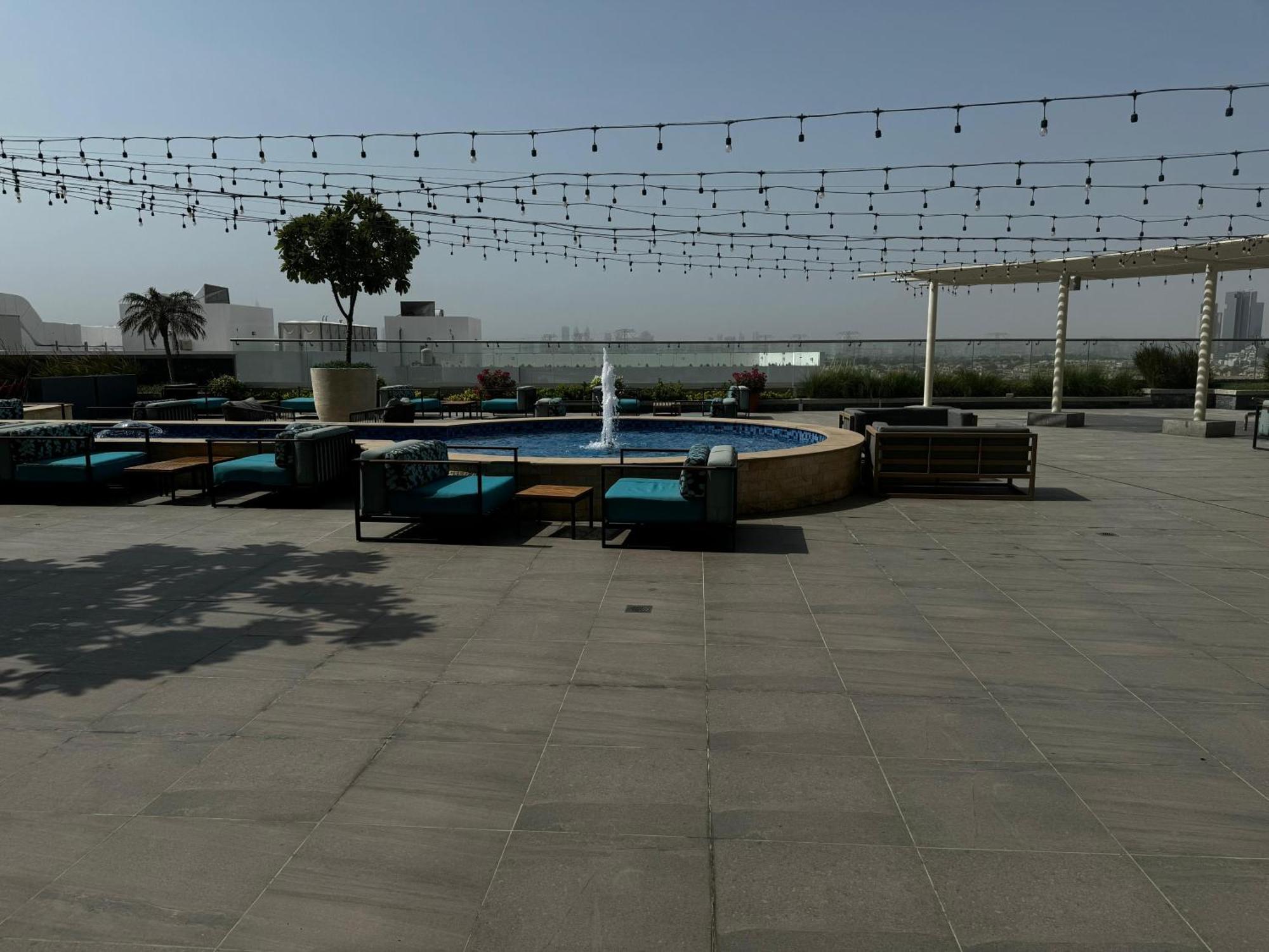Adagio Jumeirah Village Triangle Dubaj Kültér fotó